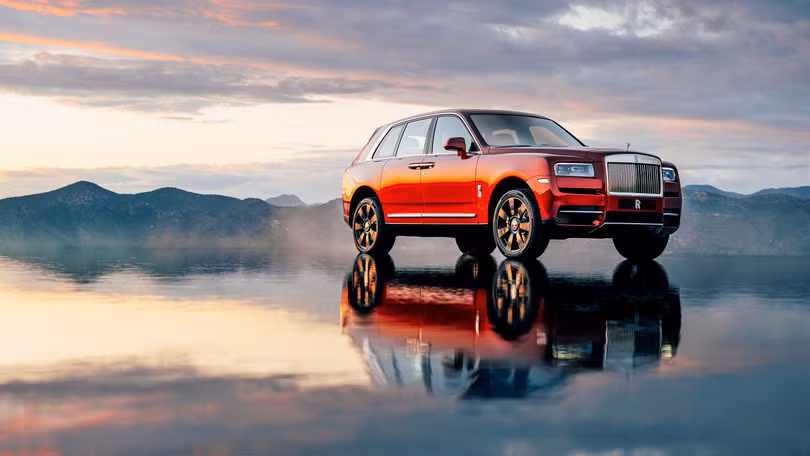 Rolls-Royce Cullinan 2018: Chiếc SUV siêu sang đáng mong đợi của năm 2018 ảnh 3