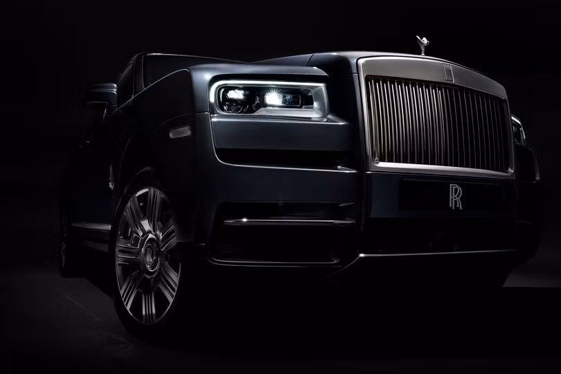 Rolls-Royce Cullinan 2018: Chiếc SUV siêu sang đáng mong đợi của năm 2018 ảnh 6