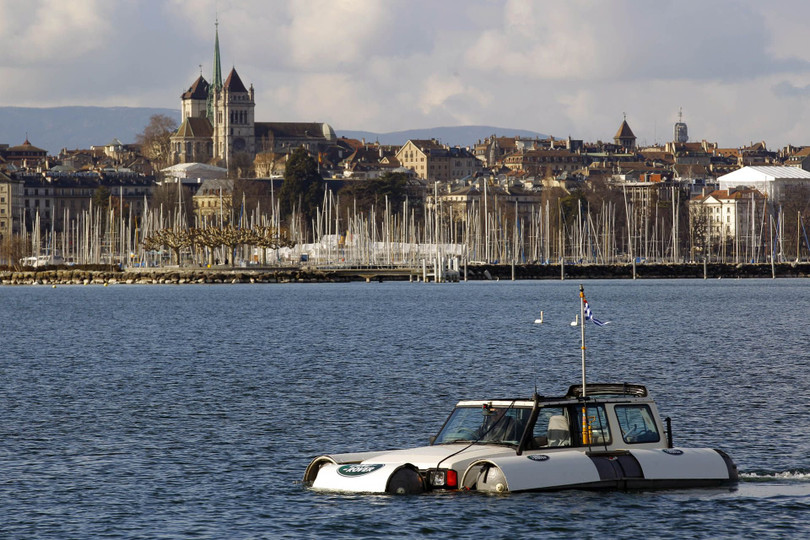 Nhìn lại 70 năm lịch sử của Land Rover qua từng tấm hình ảnh 5