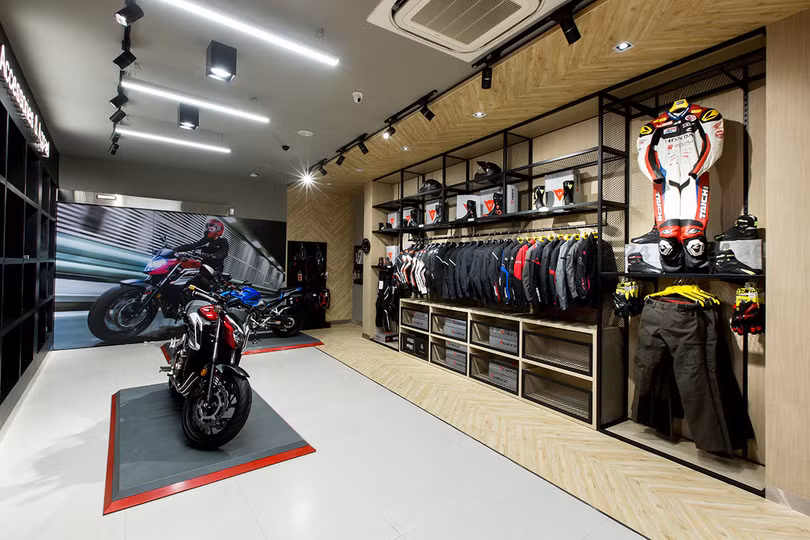 Muốn mua xe dưới 500cc hãy quên cửa hàng Honda Moto đi! ảnh 2