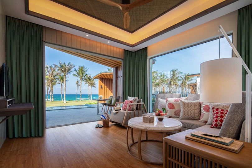Biệt thự nghỉ dưỡng sở hữu tầm nhìn trực diện ra biển Bãi Dài của Ocean Luxury Villa by Radisson Blu Biệt thự nghỉ dưỡng sở hữu tầm nhìn trực diện ra biển Bãi Dài của Ocean Luxury Villa by Radisson Blu