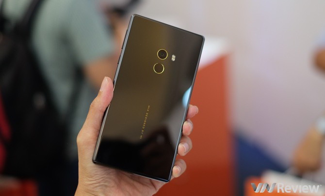 Xiaomi chính thức vào Việt Nam, bán cả Router WiFi ảnh 23