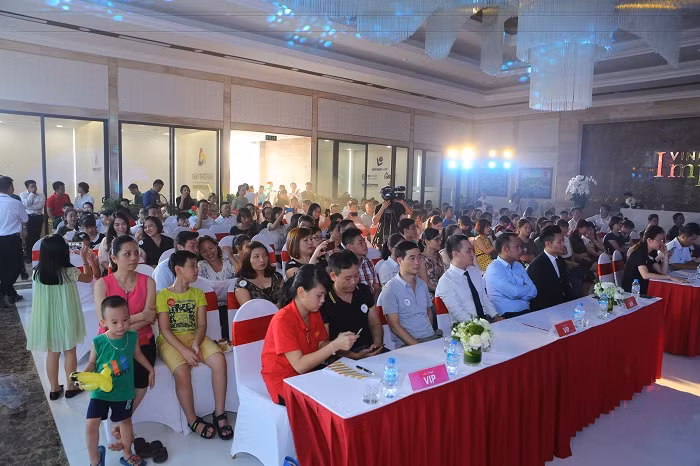 Chính sách bán hàng “Kết nối tinh hoa – Tình thân lan tỏa” nhận được sự đánh giá cao và ủng hộ của đông đảo khách hàng