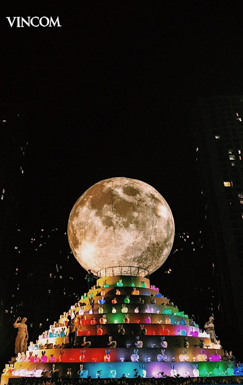 Bất ngờ với kỷ lục mới – “siêu trăng” khổng lồ tại Việt Nam ảnh 2