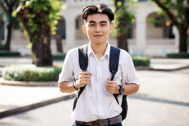 “Găng tay chuyển ngữ” giúp người câm điếc có thể nói chuyện bằng lời ảnh 10