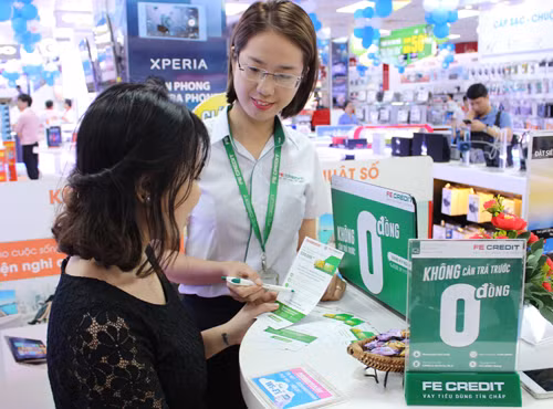 CEO VPBank: Công ty tài chính không đẩy người nghèo vào nợ nần ảnh 1