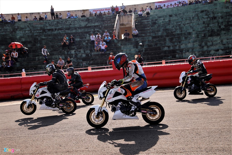 Nghìn người xem đua xe Honda chặng cuối tại Phú Yên ảnh 6 Nghìn người xem đua xe Honda chặng cuối tại Phú Yên ảnh 6