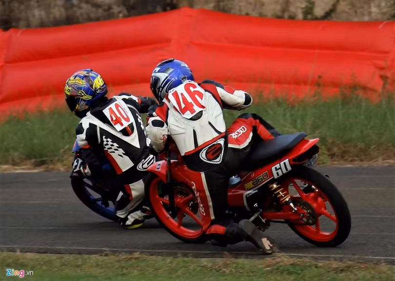 Nghìn người xem đua xe Honda chặng cuối tại Phú Yên ảnh 13 Nghìn người xem đua xe Honda chặng cuối tại Phú Yên ảnh 13