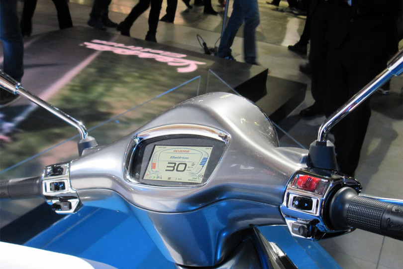 Bảng đồng hồ sử dụng bằng màn hình điện tử cho phép hiển thị rất nhiều thông tin.