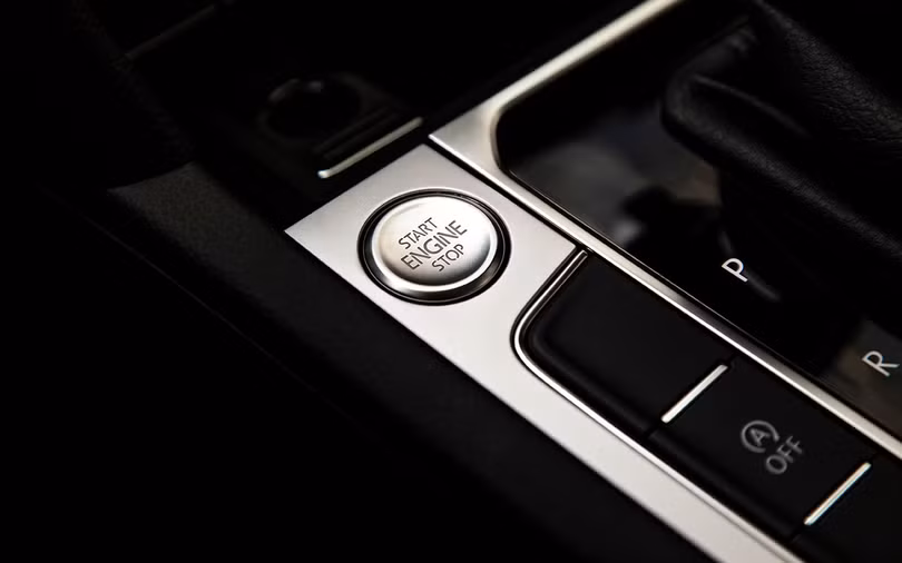 Nút bấm StartStop engine