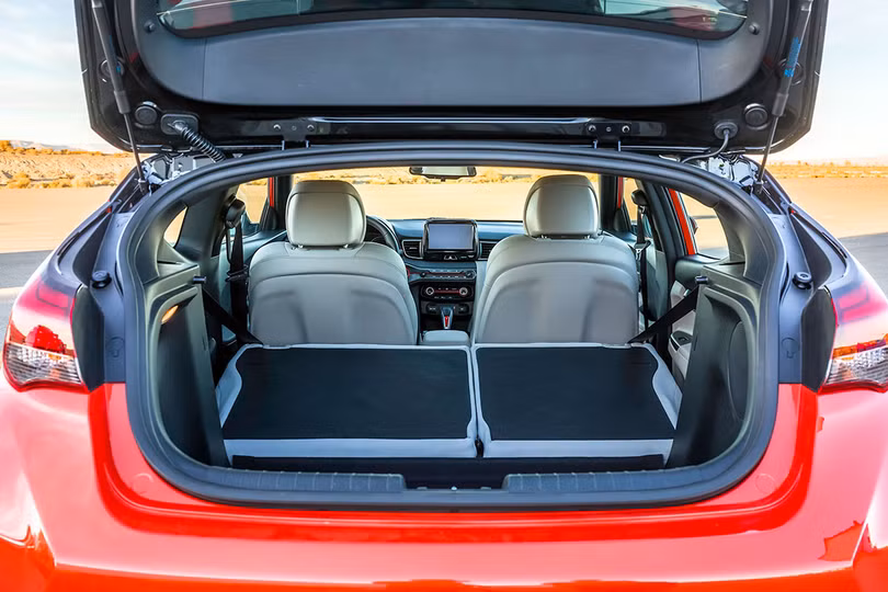 Hyundai Veloster 2019 hoàn toàn mới: Vẫn giữ một chất riêng ảnh 11