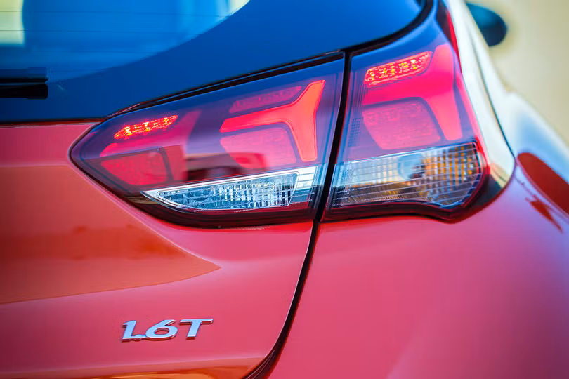 Hyundai Veloster 2019 hoàn toàn mới: Vẫn giữ một chất riêng ảnh 12