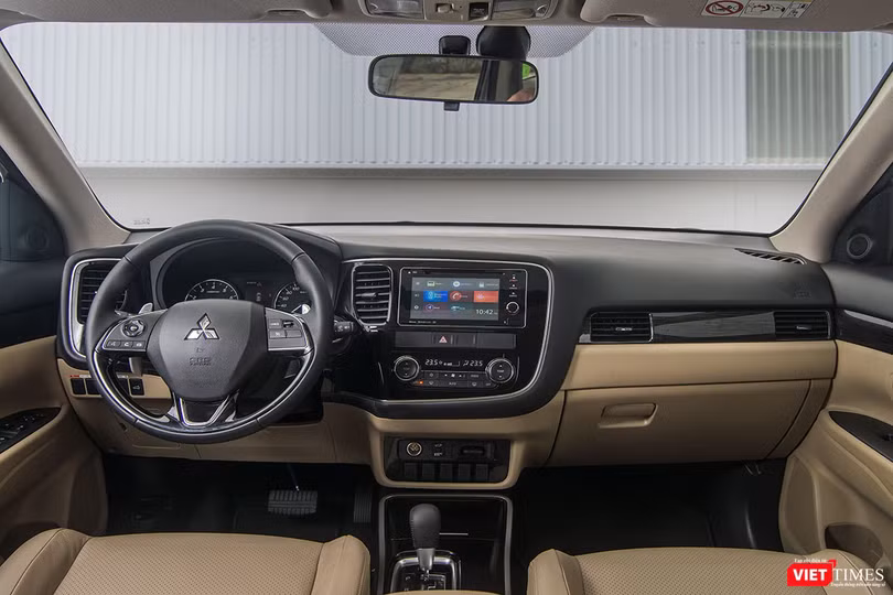 Mitsubishi Việt Nam chính thức lắp ráp Outlander, giá rẻ hơn, tiện nghi hơn ảnh 3