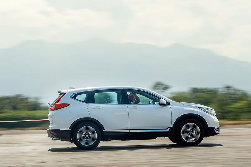 Honda CR-V tăng giá gần 200 triệu, khách hàng Việt lãnh đủ ảnh 2