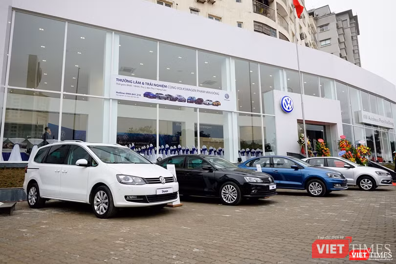 Hai showroom của đại lý 4S VW AutoHaus đồng loạt khai trương tại Hà Nội ảnh 5
