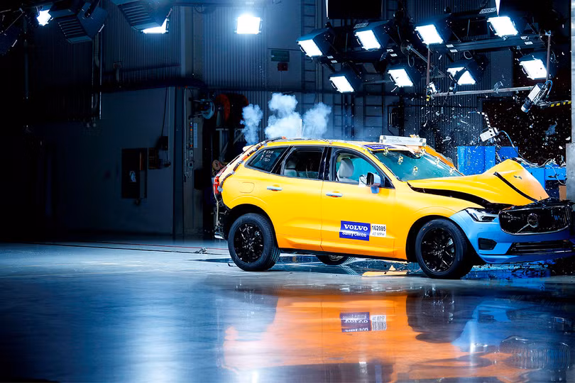 Volvo XC60 trở thành chiếc xe an toàn nhất ở châu Âu ảnh 1