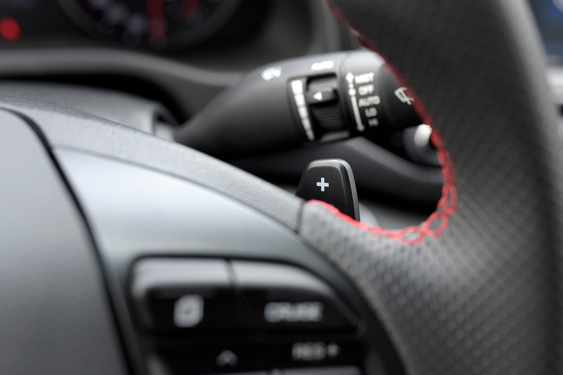 Hyundai Elantra Sport động cơ Turbo ra mắt khách hàng Việt, giá 729 triệu ảnh 15