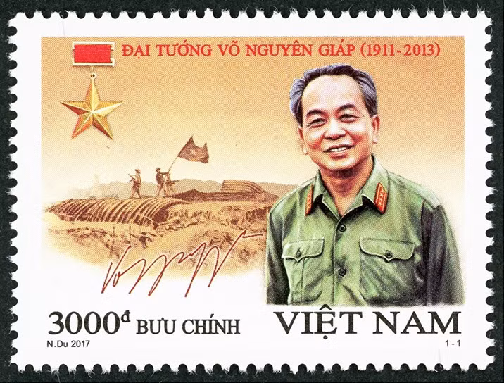 Thủ tướng dự Lễ phát hành đặc biệt bộ tem “Đại tướng Võ Nguyên Giáp (1911 – 2013)“ ảnh 2