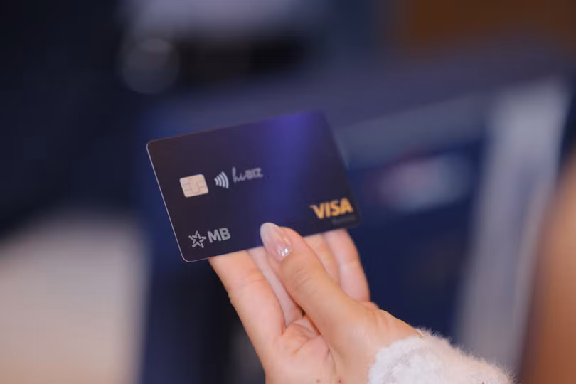Thẻ doanh nghiệp đa năng MB Visa Hi BIZ