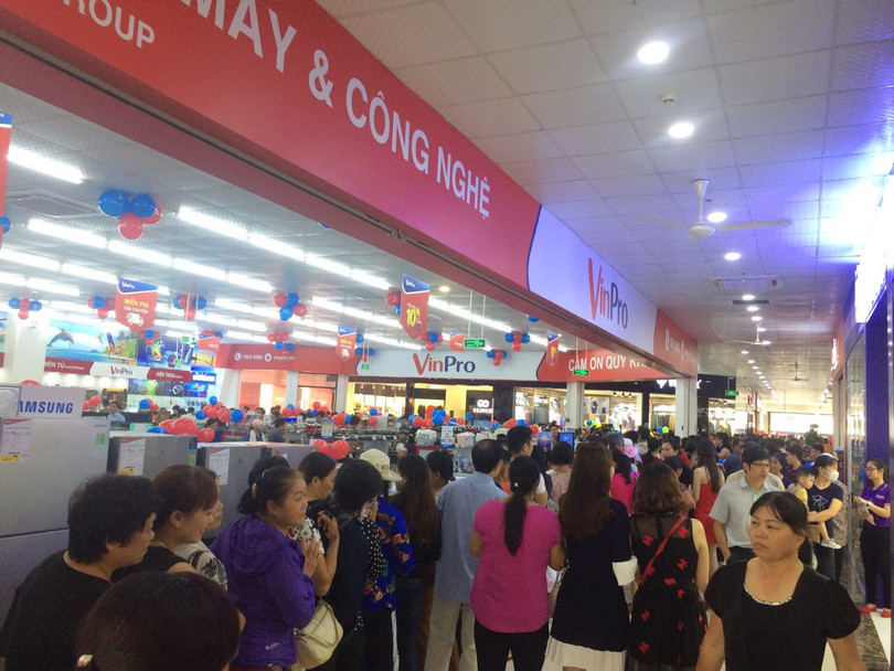 Nhiều chương trình KM trong ngày khai trương