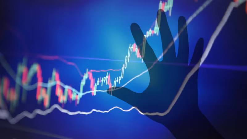 UBCKNN xác định bà Bình có hành vi vi phạm thao túng thị trường chứng khoán nhưng không có khoản thu trái pháp luật 