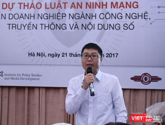 Thạc sỹ Nguyễn Quang Đồng báo cáo kết quả nghiên cứu Viện Chính sách và Phát triển truyền thông tại hội thảo 