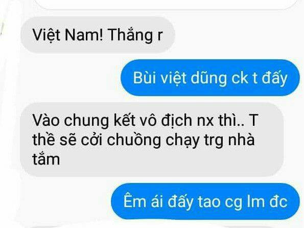 Khi các nàng không biết gì về bóng đá nhưng cũng muốn bon chen cổ vũ theo phong trào, kết quả sẽ gây cười thế này đây - Ảnh 11.