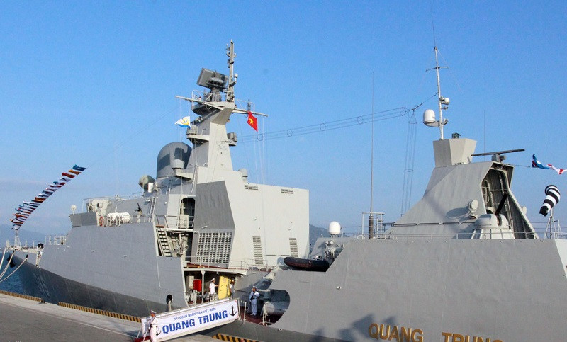 Thượng cờ 2 chiến hạm Gepard 3.9 Quang Trung và Trần Hưng Đạo ảnh 1