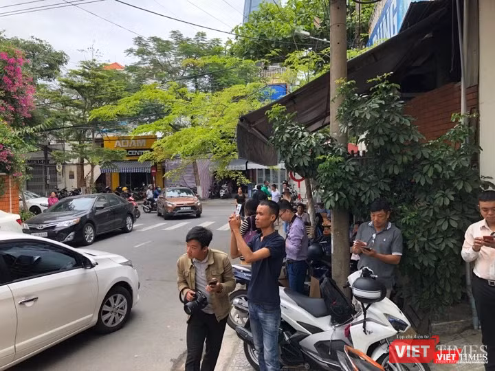 Công an khám xét nhà 2 cựu Chủ tịch TP. Đà Nẵng ảnh 10