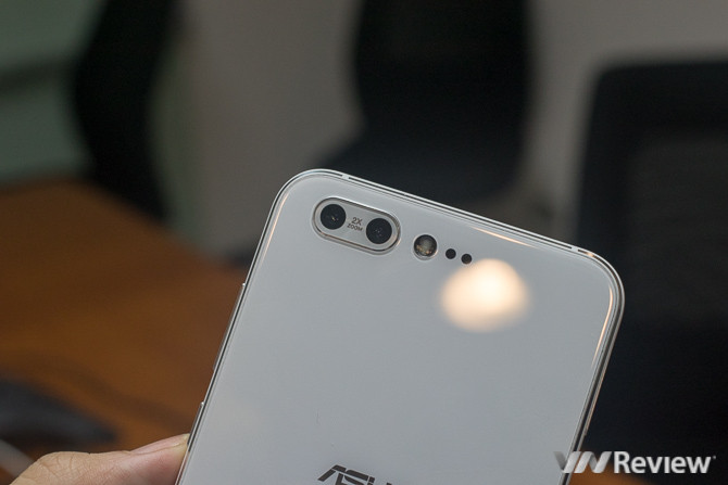 Phân biệt 6 chiếc Asus Zenfone 4 vừa ra mắt ảnh 1