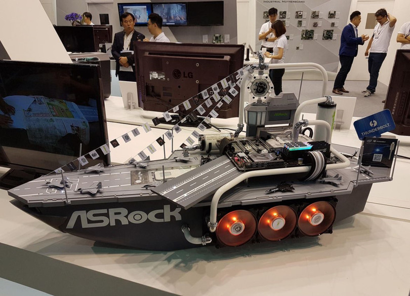 Những mẫu máy tính độ cực độc tại Computex 2017 hình ảnh 4 Nhung mau may tinh do cuc doc tai Computex 2017 hinh anh 4