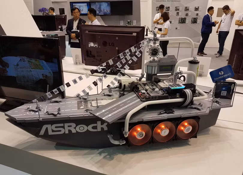 Những mẫu máy tính độ cực độc tại Computex 2017 hình ảnh 4 Nhung mau may tinh do cuc doc tai Computex 2017 hinh anh 4