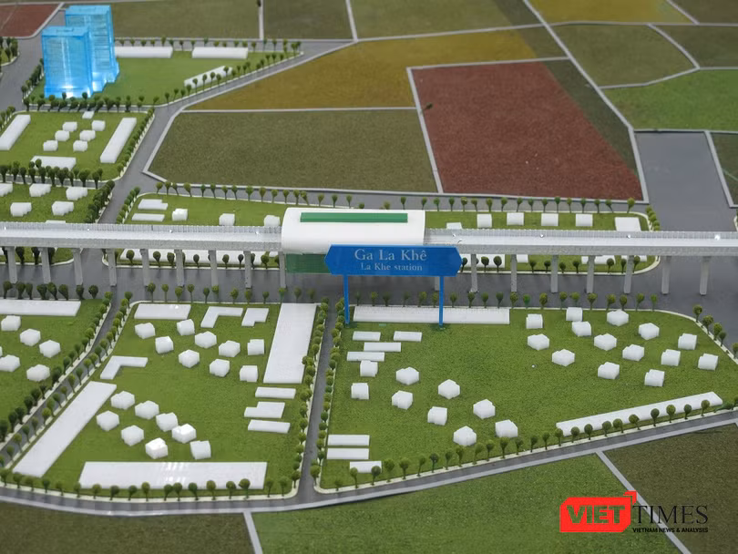 Cận cảnh nhà ga, tàu mẫu đường sắt trên cao Cát Linh - Hà Đông ảnh 10
