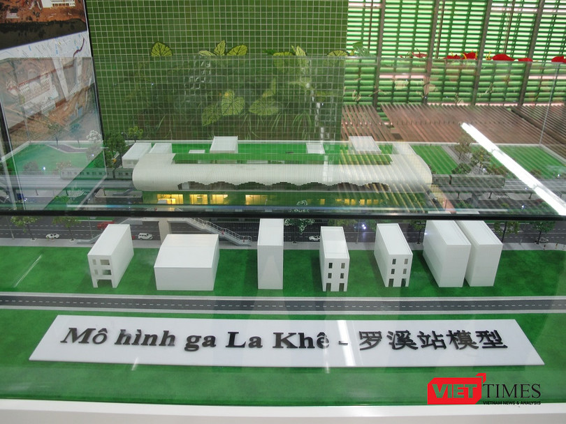 Cận cảnh nhà ga, tàu mẫu đường sắt trên cao Cát Linh - Hà Đông ảnh 11