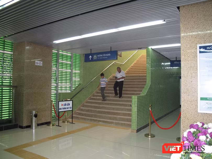 Cận cảnh nhà ga, tàu mẫu đường sắt trên cao Cát Linh - Hà Đông ảnh 12