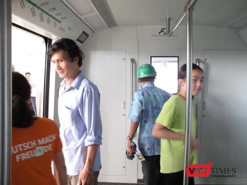 Cận cảnh nhà ga, tàu mẫu đường sắt trên cao Cát Linh - Hà Đông ảnh 25