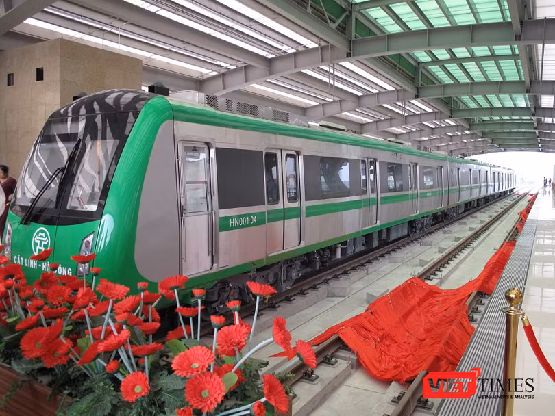 Cận cảnh nhà ga, tàu mẫu đường sắt trên cao Cát Linh - Hà Đông ảnh 21