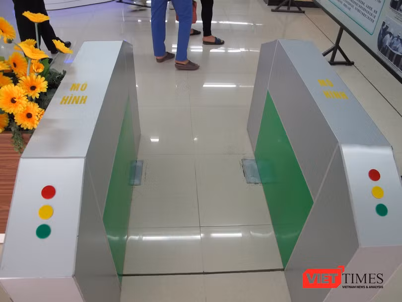 Cận cảnh nhà ga, tàu mẫu đường sắt trên cao Cát Linh - Hà Đông ảnh 8