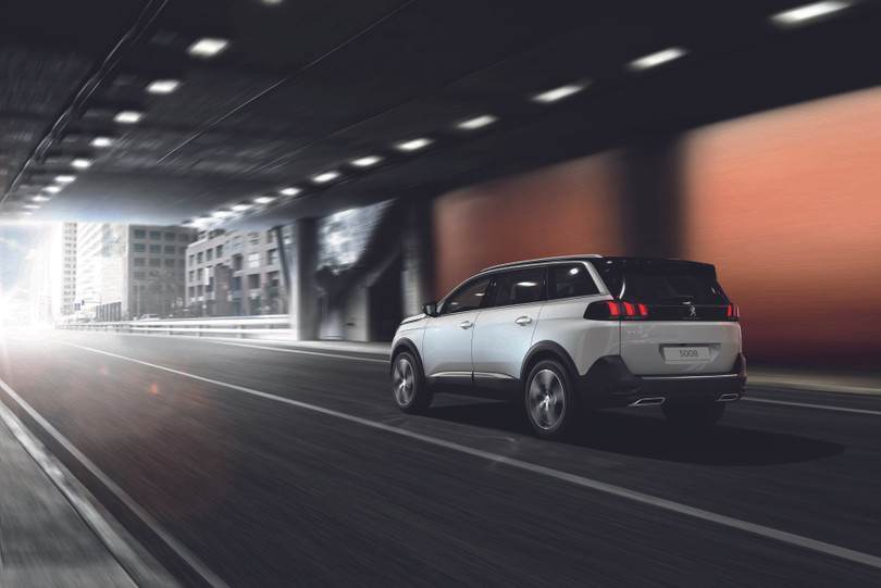 Chiêm ngưỡng Peugeot 5008 - SUV 7 chỗ thế hệ mới sắp tới tay khách hàng Việt ảnh 3