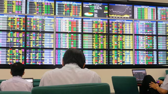 Nhiều điều chỉnh trong quy chế giao dịch sẽ được áp dụng trên HOSE từ 12/9/2016