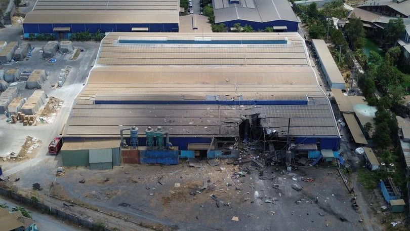 Hiện trường vụ nổ lò hơi khiến 11 người thương vong.