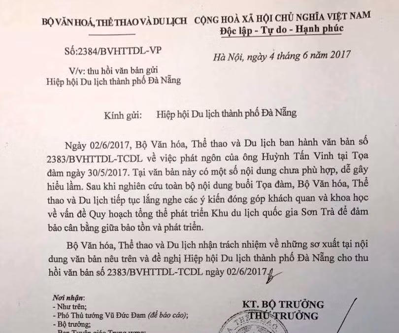 Công văn ngày 4-6 của Bộ VH-TT&DL thu hồi lại công văn đòi "xử lý" ông Vinh Đòi 'xử lý' người phát biểu về Sơn Trà là trái thẩm quyền