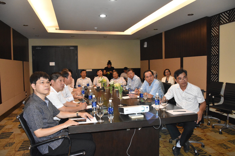 Đại diện UBND tỉnh Bình Thuận trong buổi làm việc với đại diện Tập đoàn Novaland và Bệnh viện Đại học Y Hà Nội