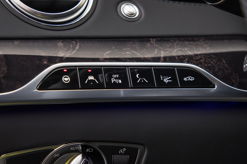 5 điều thú vị bạn nên biết trước khi muốn sở hữu Mercedes-AMG S63 2018 ảnh 5