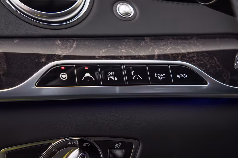 5 điều thú vị bạn nên biết trước khi muốn sở hữu Mercedes-AMG S63 2018 ảnh 5