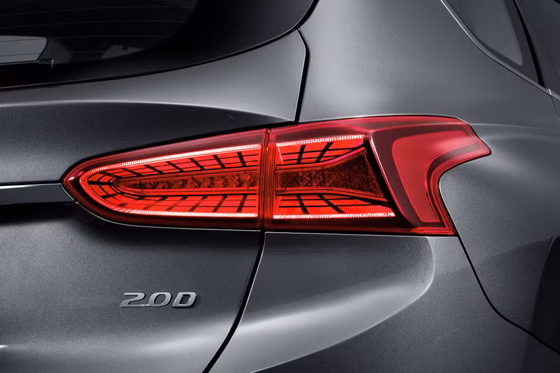 Cận cảnh mẫu Hyundai Santa Fe 2019 vừa chính thức ra mắt ảnh 11