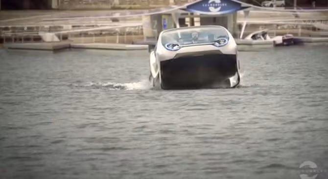 Pháp theo đuổi dự án "Uber trên mặt nước"