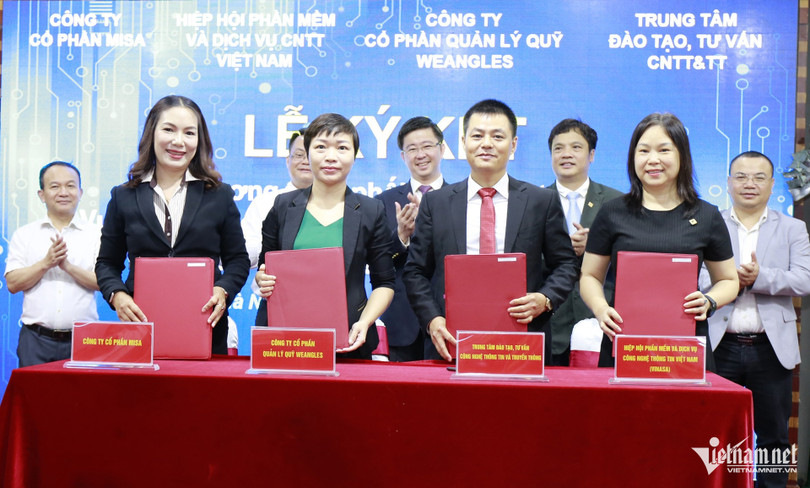 w-cong-nghiep-cong-nghe-so-ha-no (2).jpg