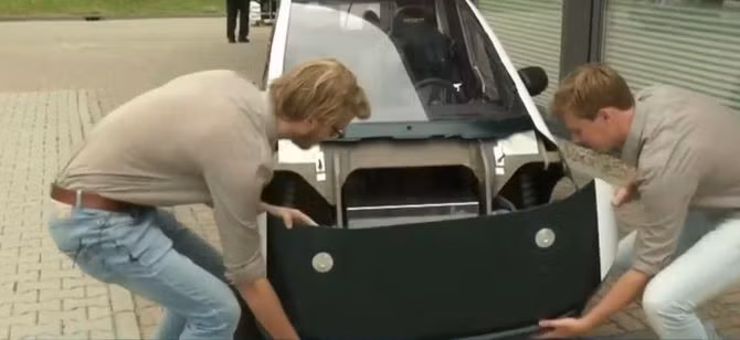 Sinh viên Hà Lan chế tạo xe ô tô điện có thể tự phân hủy sinh học ảnh 2