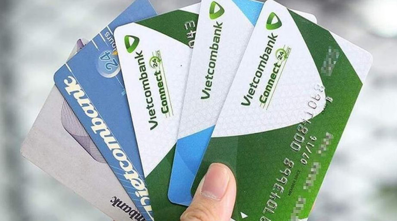 Tài khoản thanh toán có thể bị phong tỏa khi có quyết định hoặc yêu cầu bằng văn bản của cơ quan có thẩm quyền.